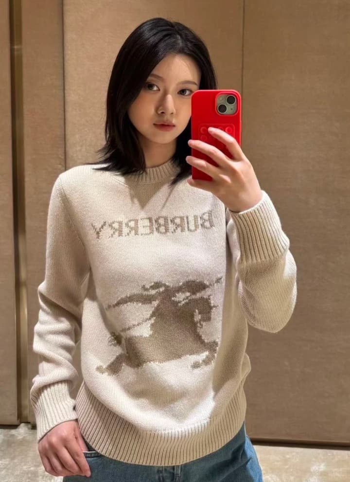 Burberry Equestrian Knight Jacquard Crewneck Sweater in Black