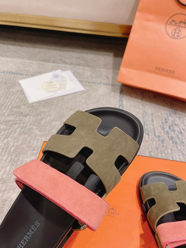 Hermès Chypre Leather Slides – 2023SS