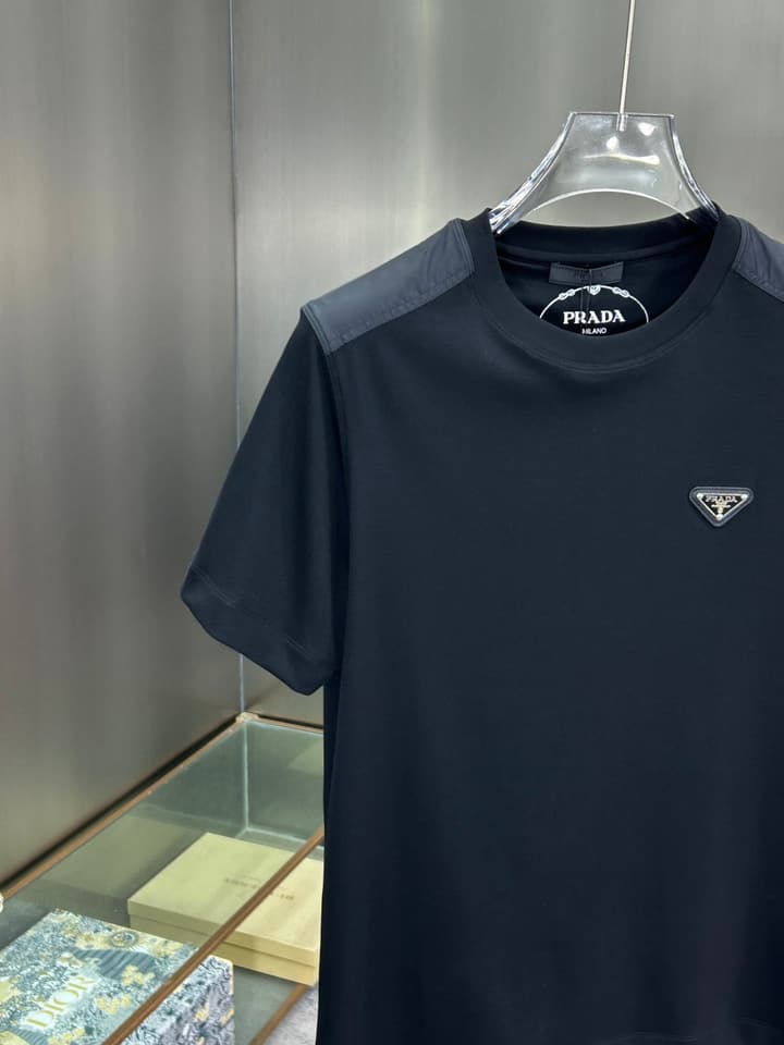 Prada 3D Logo High-Count Cotton T-Shirt – 2026SS in Classic Black
