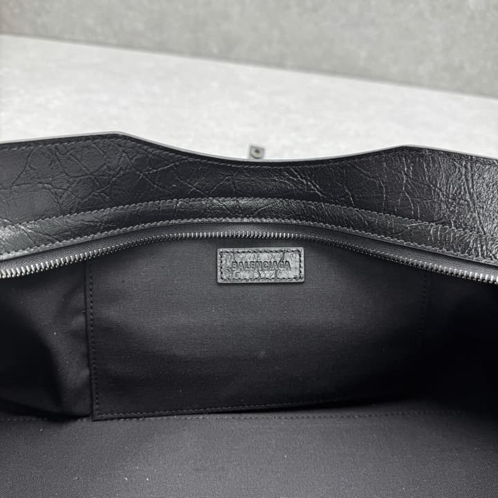 Balenciaga Le City East-West Motorcycle Bag – 2024 Early Autumn Collection in Classic Black