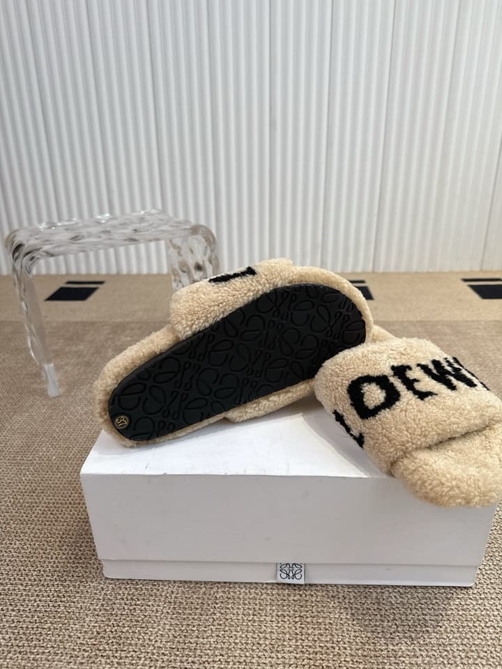 Loewe Classic Autumn/Winter Wool Slippers in Black With White Text