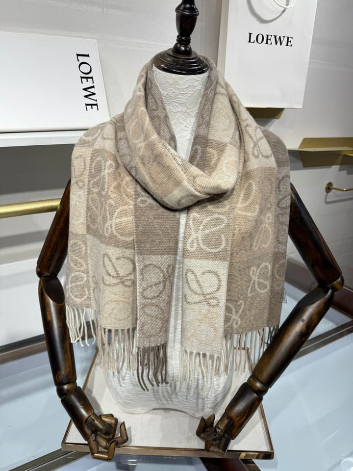 Loewe Classic Logo Scarf