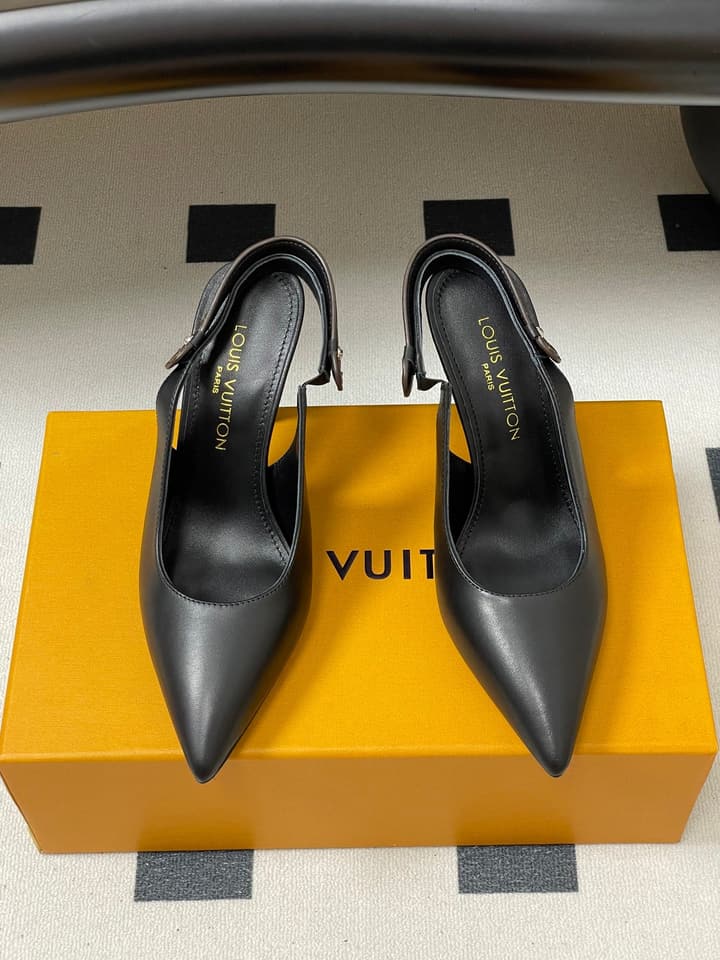 Louis Vuitton Legacy Slingback Pumps – 25SS in Light Grey Patent