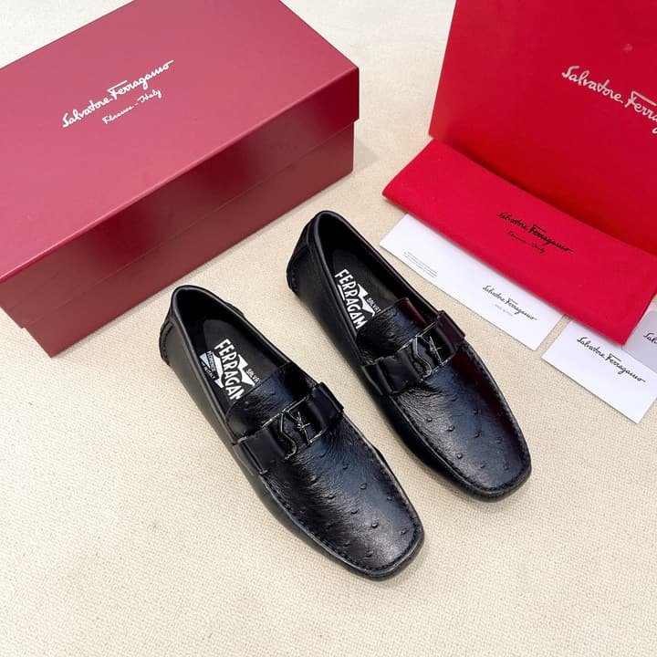 Ferragamo Men's Driving Loafers in Dark Navy Classic Loafer