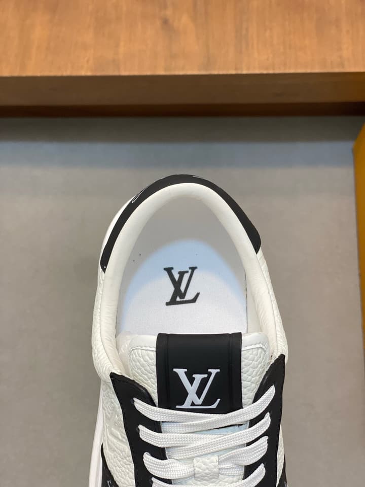 Louis Vuitton Nappa Leather Lightweight Sneakers in All White