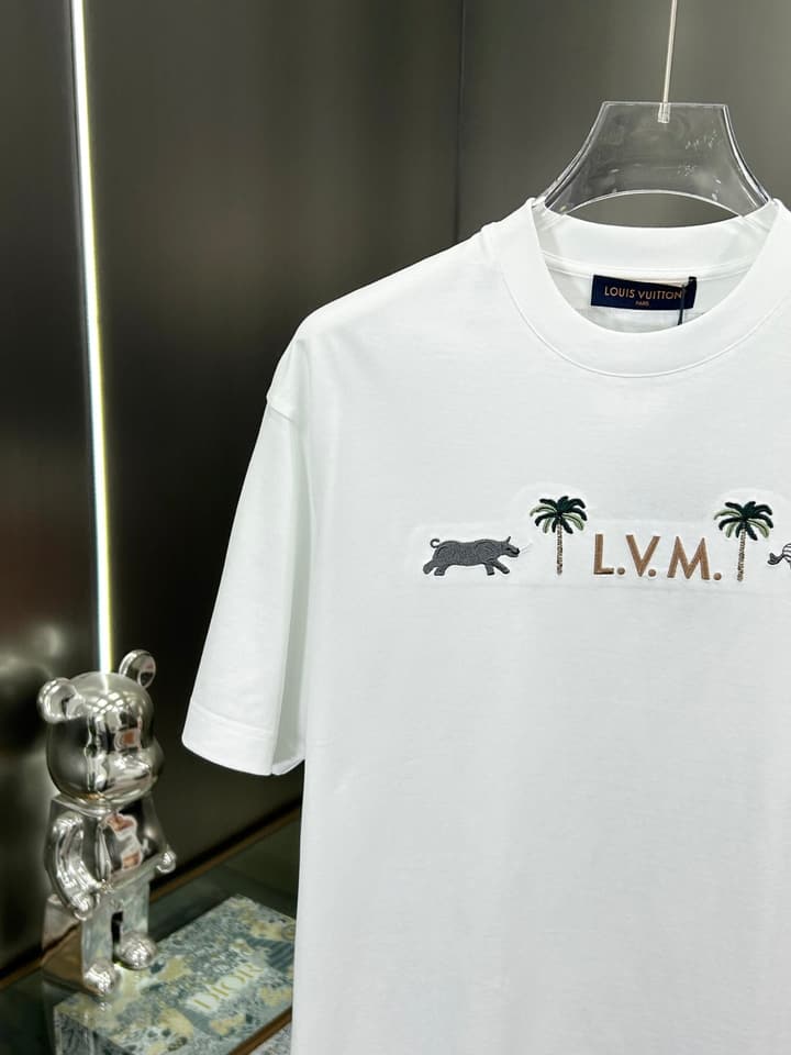 Louis Vuitton 2026 Hooded T-Shirt – 2026SS in Classic Black