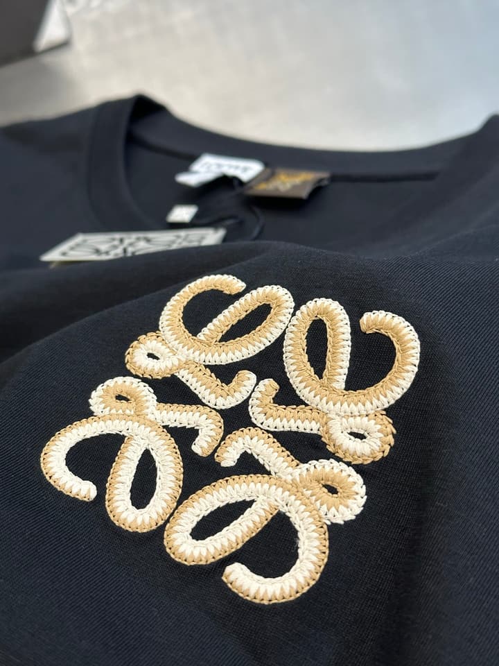 Loewe Double Anagram Embroidery Crewneck T-Shirt in Black