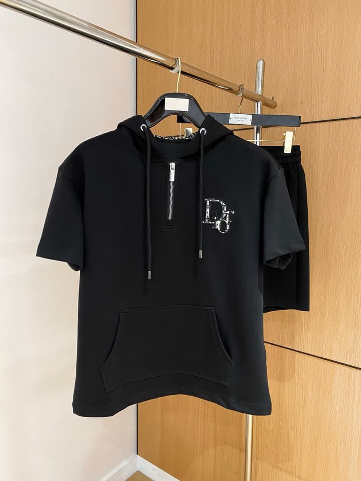Dior Classic Air Layer T-Shirt and Shorts Set – 2026 Summer Collection in Black Crewneck Oblique Stripe