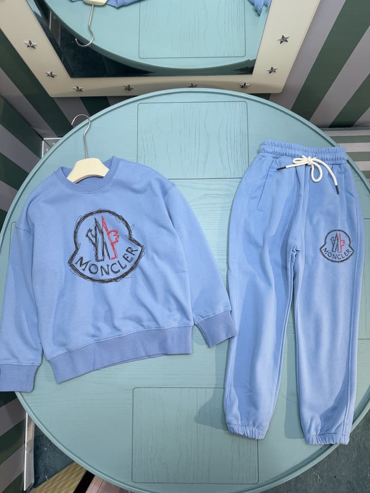 Moncler Kids Crewneck Tracksuit Set – Kids Collection – 2025FW in Light Blue Set