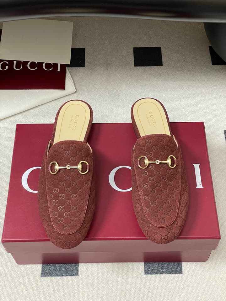 Gucci Princetown Double G Suede Mules – 2025 Fall Collection in Black Suede With Silver Hardware