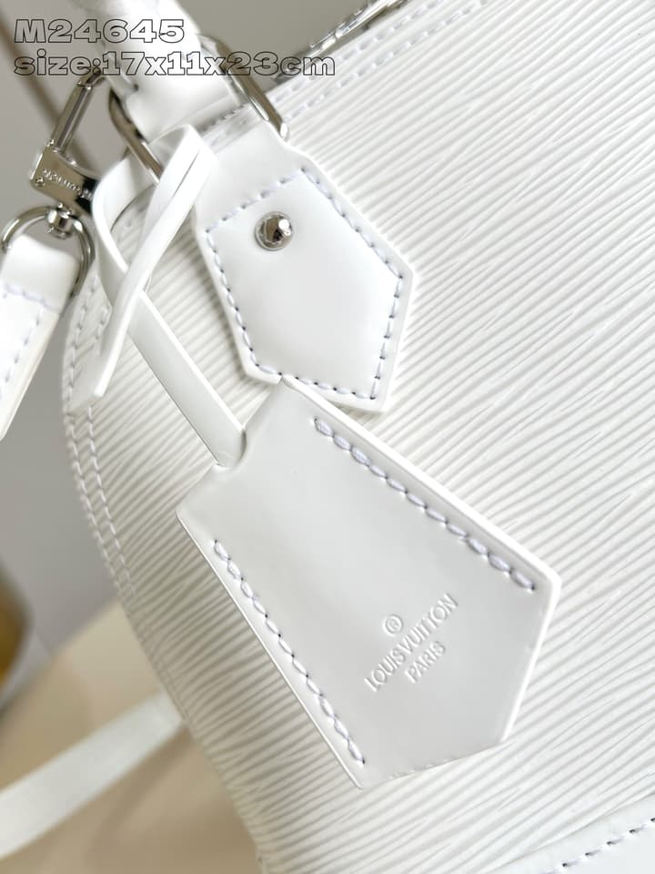 Louis Vuitton Alma BB Handbag in Beige