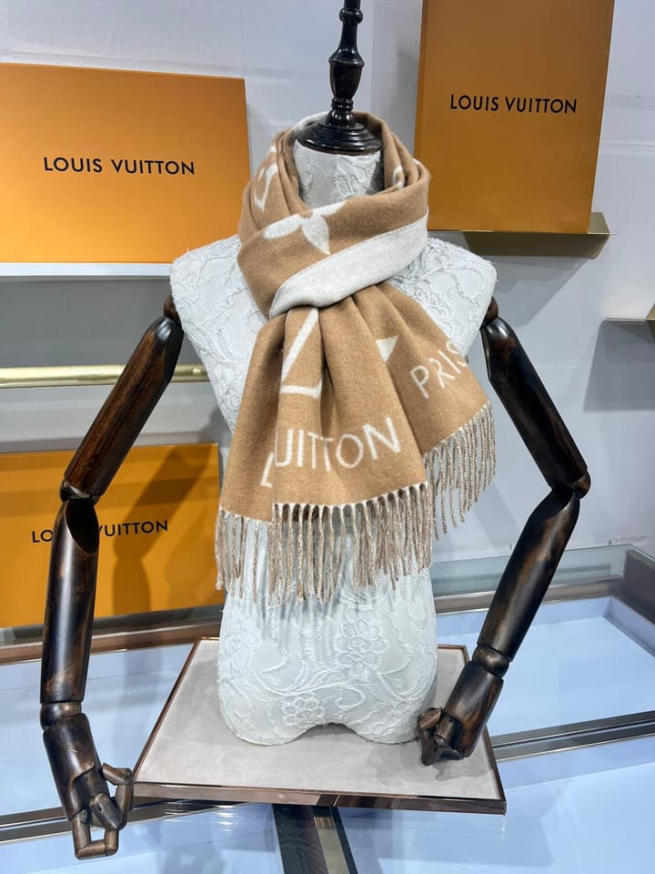 Louis Vuitton Reykjavik Cashmere Scarf
