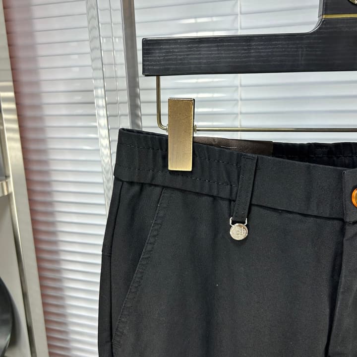 Loro Piana Tailored Casual Trousers – SS25/FW in Classic Black