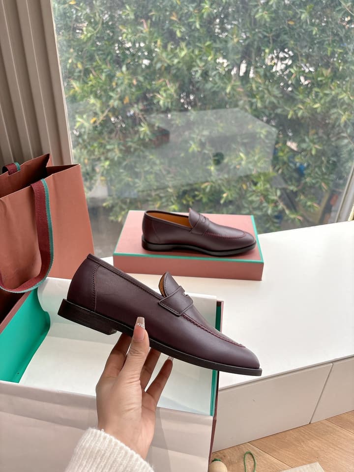 Loro Piana Classic Loafers in Burgundy Leather