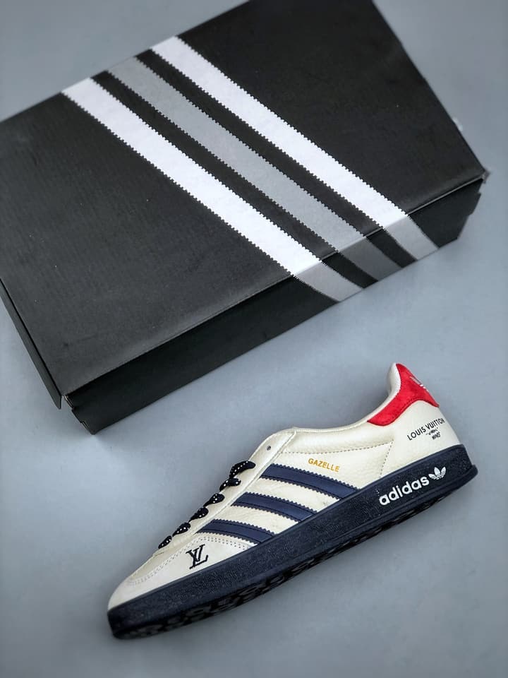 Adidas Originals Samba OG x Louis Vuitton Sneakers