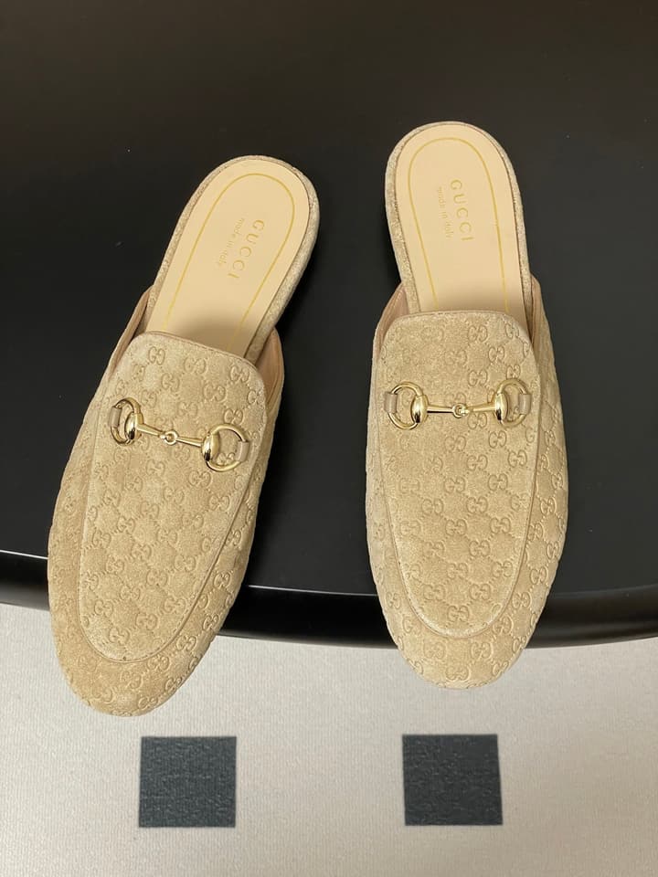 Gucci Princetown Double G Suede Mules – 2025 Fall Collection in Black Suede With Silver Hardware