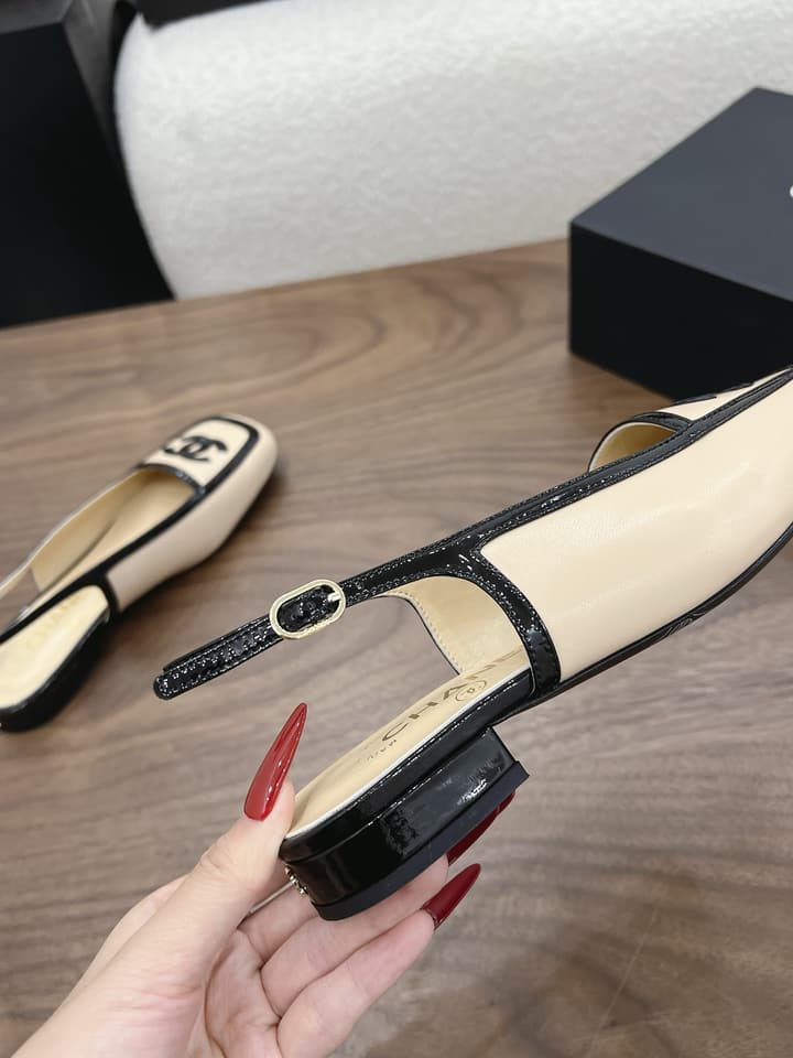 Chanel Leather Flats – 2026