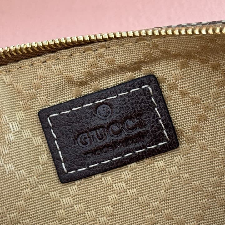 Gucci Giglio GG Supreme Handbag – 2026 Spring/Summer Collection in Crystal Brown GG Supreme