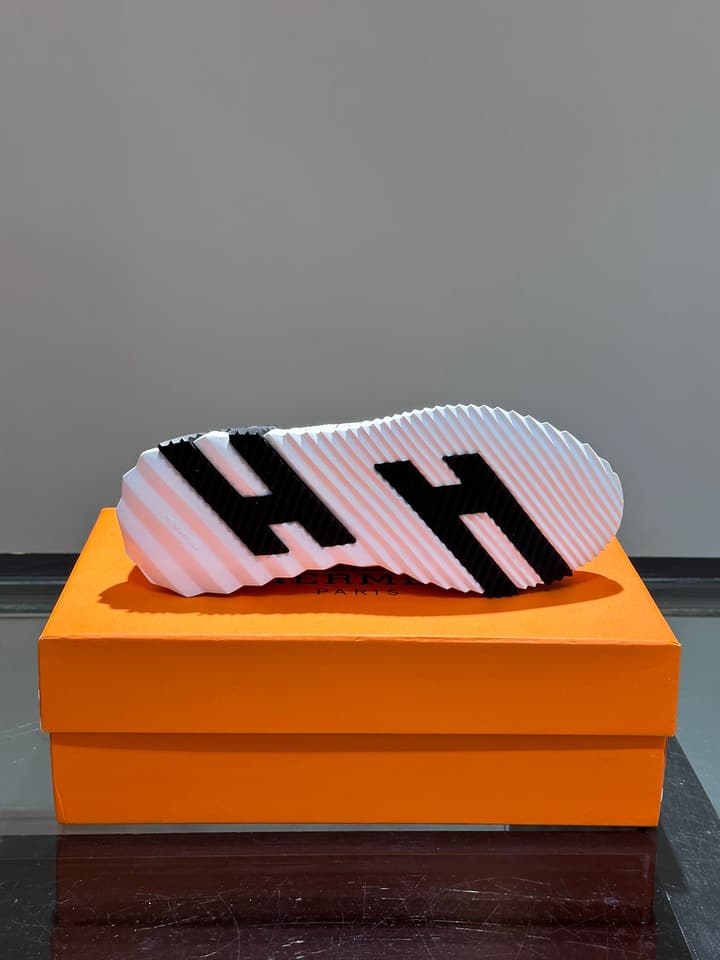 Hermès Bouncing Sneakers in Black 1