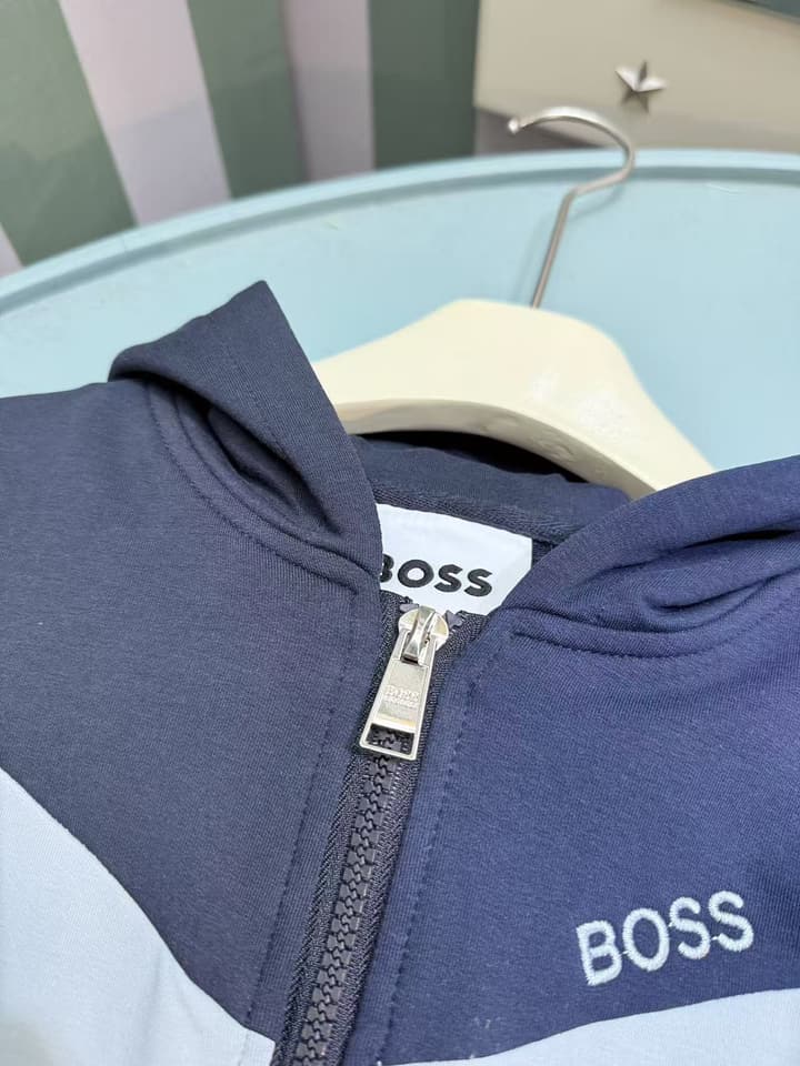Boss Kids Sweatshirt and Pants Tracksuit Set – 2025SS in Navy And Light Blue Color Block Set
