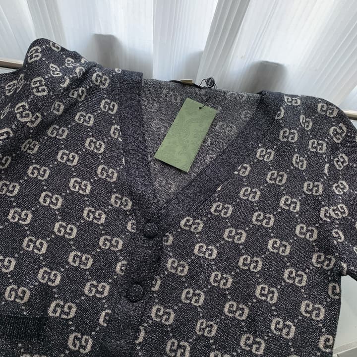 Gucci Silver Thread Jacquard Crewneck Sweater – Autumn/Winter Collection in Black