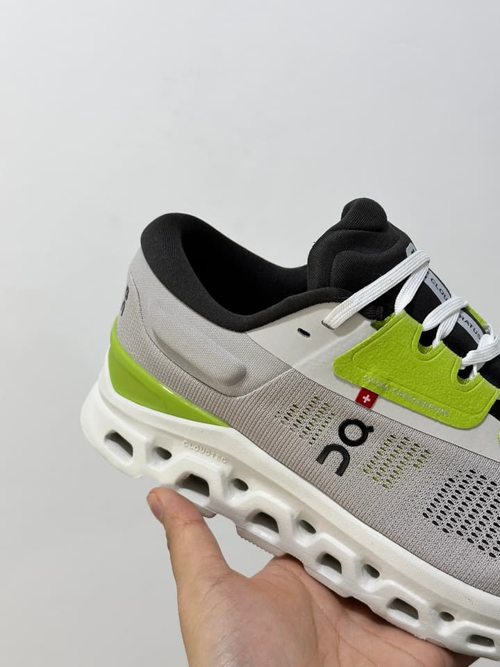 On x Roger Federer Cloudstratus 3 Special Edition Sneakers in All Black Red Accent
