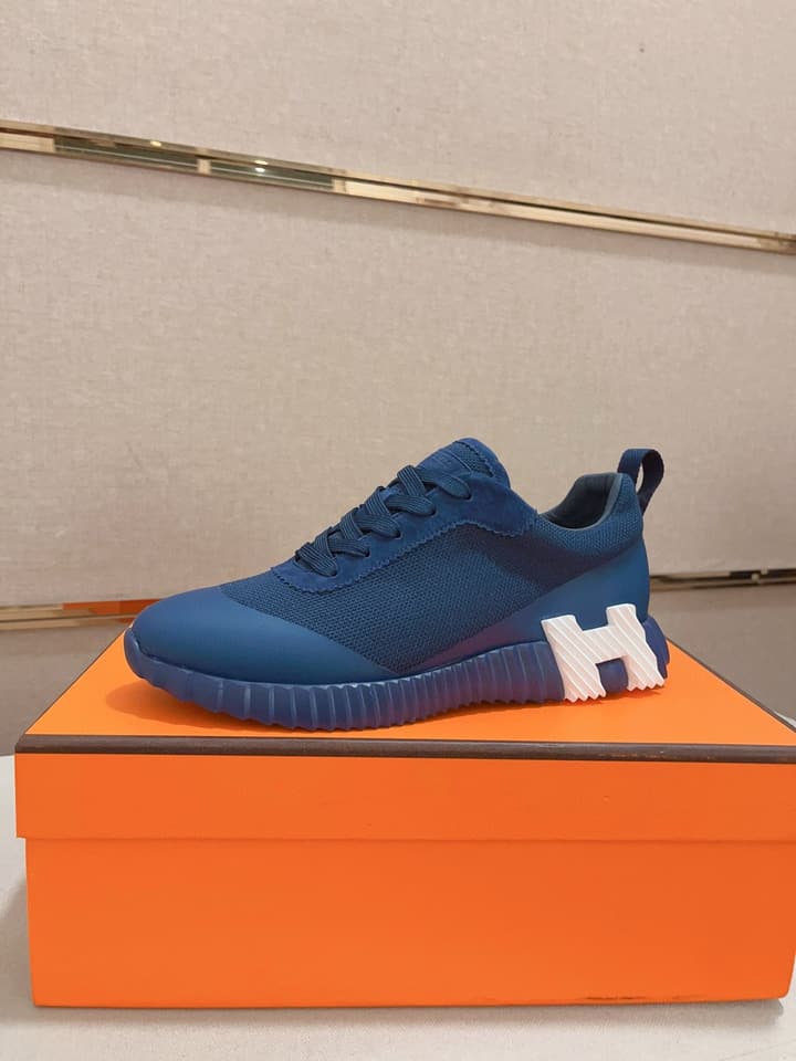 Hermès Men's Classic Driving Shoes in Charcoal With Blue Sole