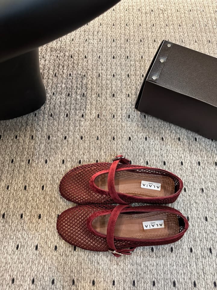 Alaïa Ballet Flats – 25FW in Dusty Rose Suede