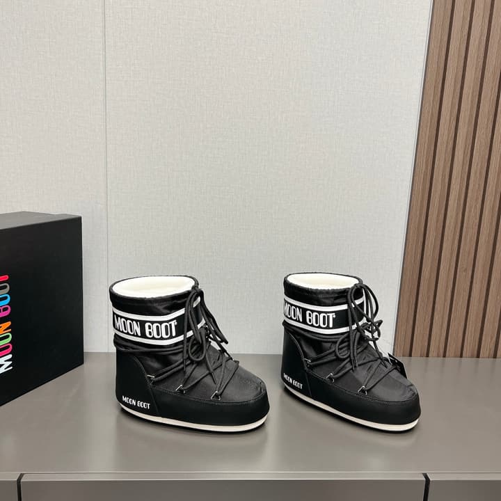 Moon Boot 2024 Autumn/Winter Platform Snow Ankle Boots – 2024FW in All Black