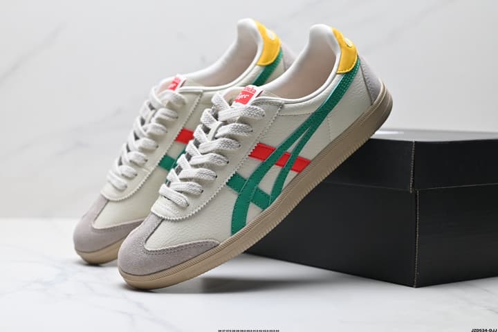 Asics Onitsuka Tiger Tokuten Retro Low-Top Sneakers in Cream Upper With Black Stripes And Black Sole