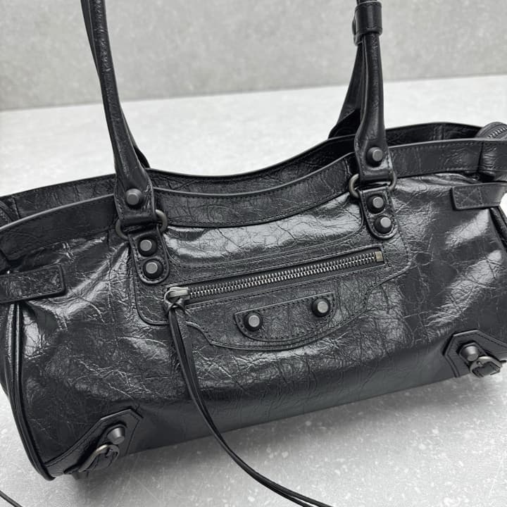 Balenciaga Le City East-West Motorcycle Bag – 2024 Early Autumn Collection in Classic Black