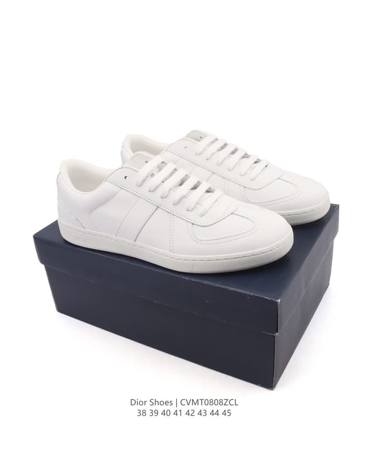 Dior Men's White Thick-Soled Sneakers – 25SS