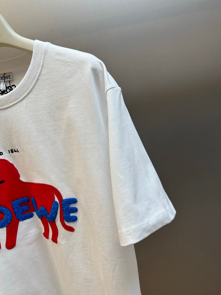 Loewe Anniversary Lion Patch Crewneck T-Shirt in Grey
