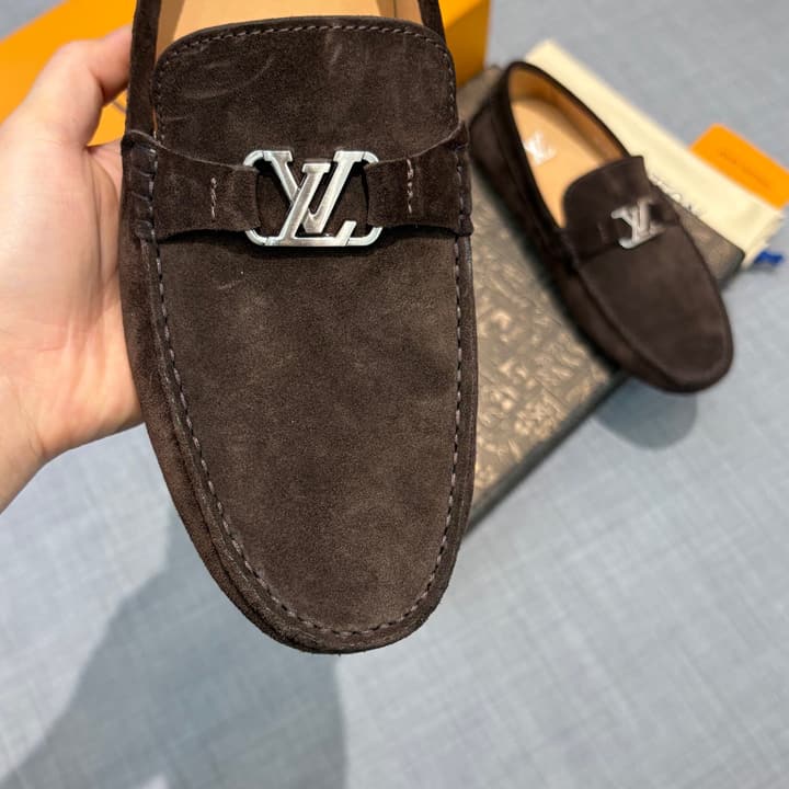 Louis Vuitton Men's Suede Driving Shoes in Black Suede