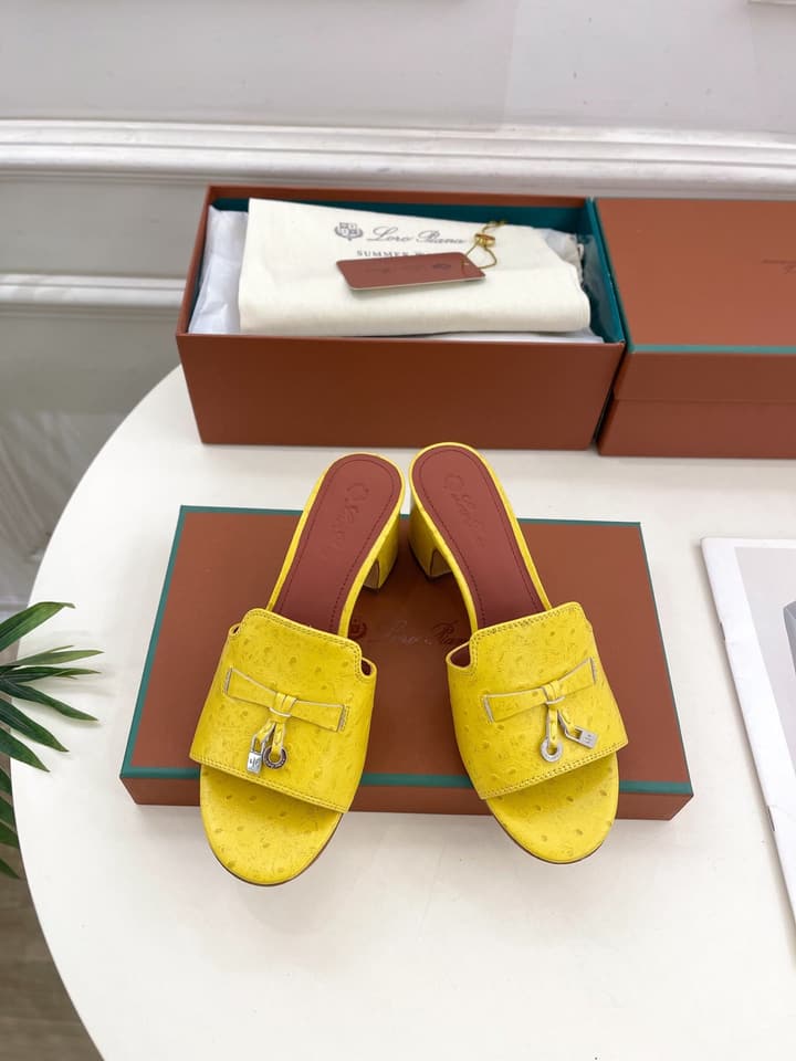 Loro Piana Summer Charms Ostrich Mules – 2025 Spring/Summer Collection in Black