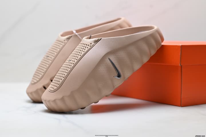 Nike Mind 001 Recovery Slide