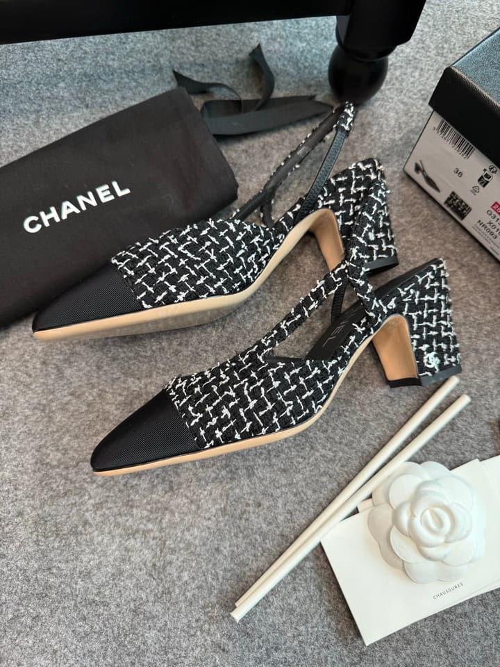 Chanel Classic Slingback Heels in Bright Black And White Tweed
