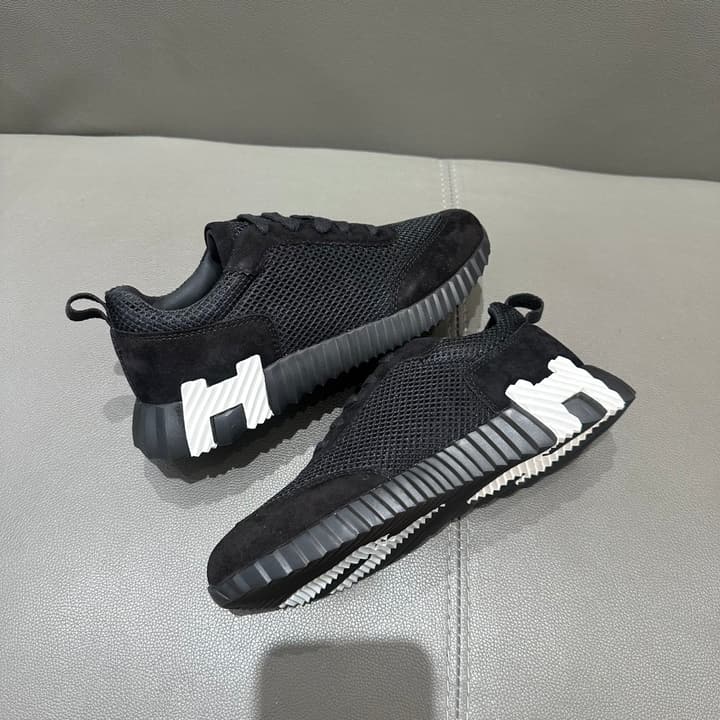 Hermès Bouncing Sneakers in Bright White With Orange H