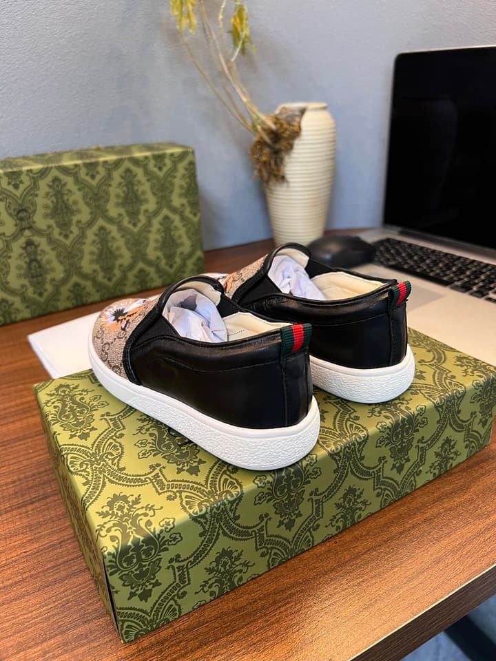 Gucci Kids Sheepskin-Lined Sneakers – Kids Collection
