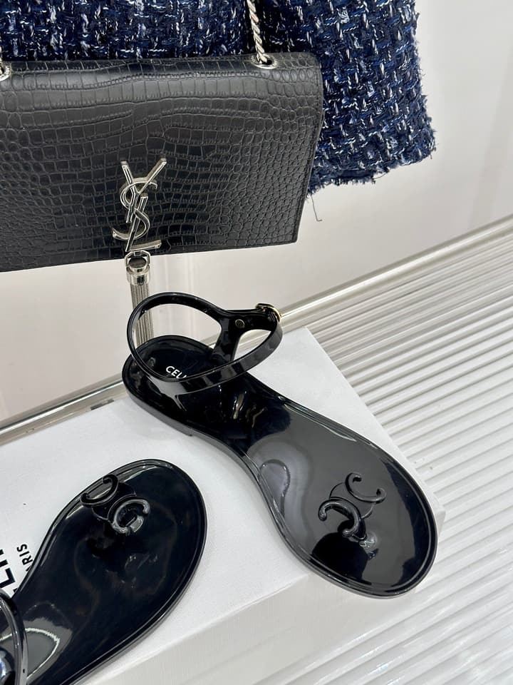 Celine Triomphe Jelly Thong Sandals – 26WF in Black