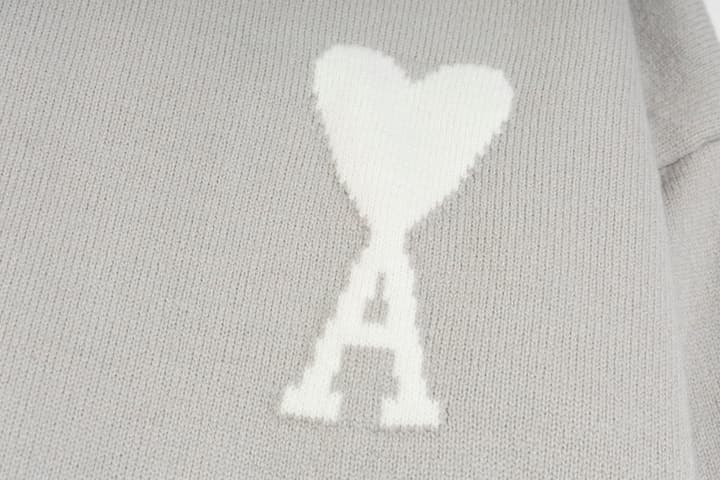 AMI Paris Classic Jacquard Heart Crewneck Sweater – 2025SS in Dusty Rose Pink