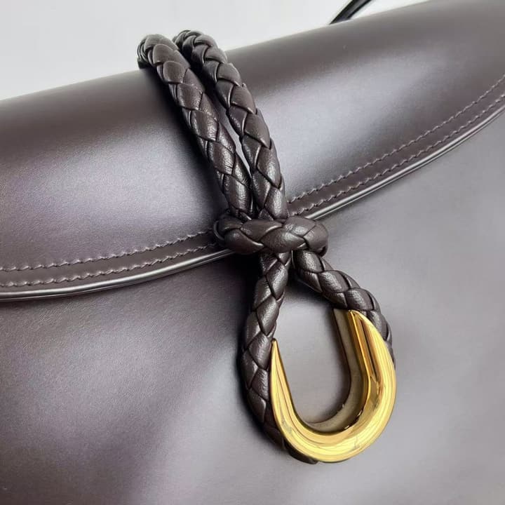 Bottega Veneta Medium Liberta Flap Crossbody Bag – Autumn/Winter Collection in Dark Espresso Brown
