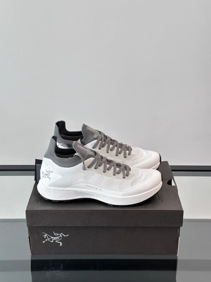 Arc'teryx Norvan SL 3 Trail Running Shoes in Light Pink