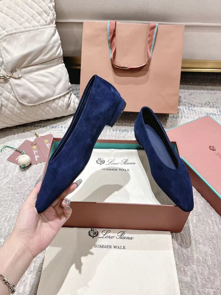Loro Piana Rebecca Minimalist Ballerina Flats – Spring/Summer Collection in Black Suede