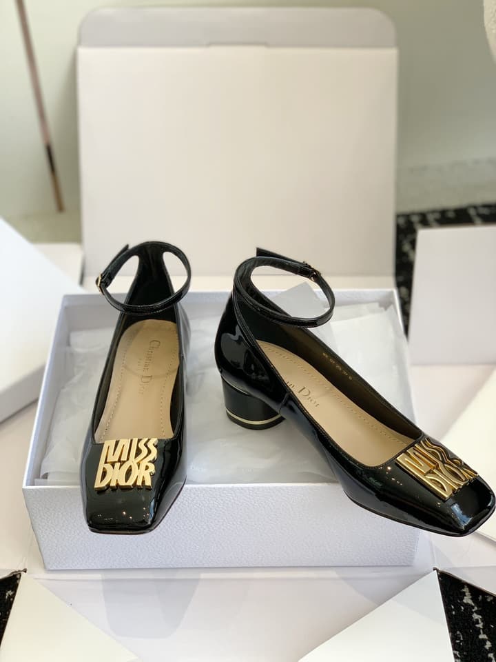 Dior MISS DIOR Chunky Heel Mary Jane Flats – 24SS in Black Patent Leather