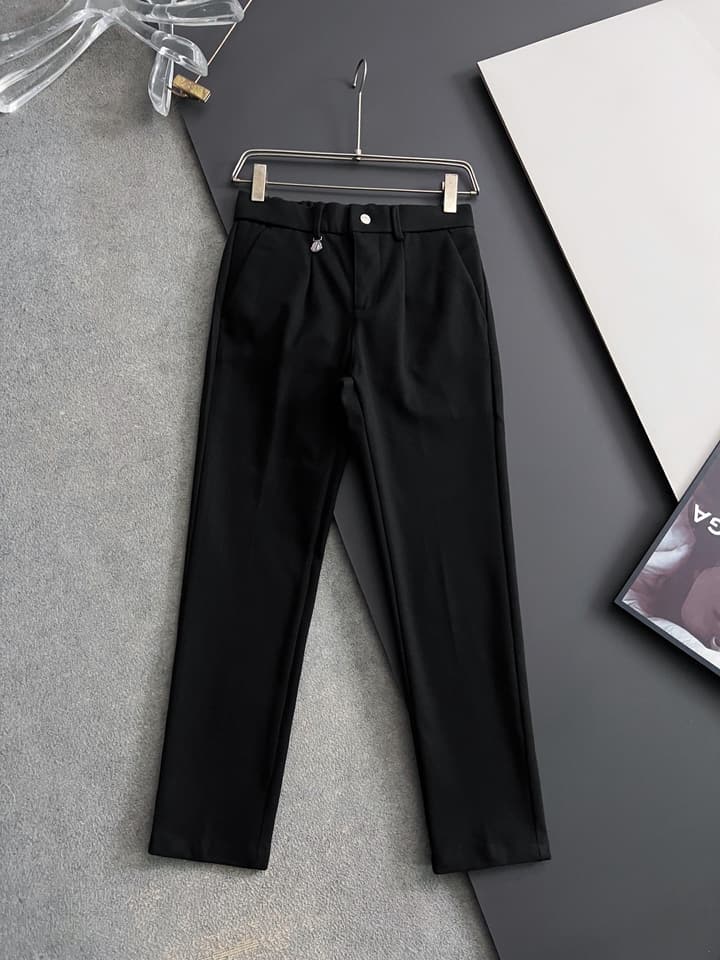 Moncler 2025 Pure Cotton Casual Trousers in Charcoal Gray