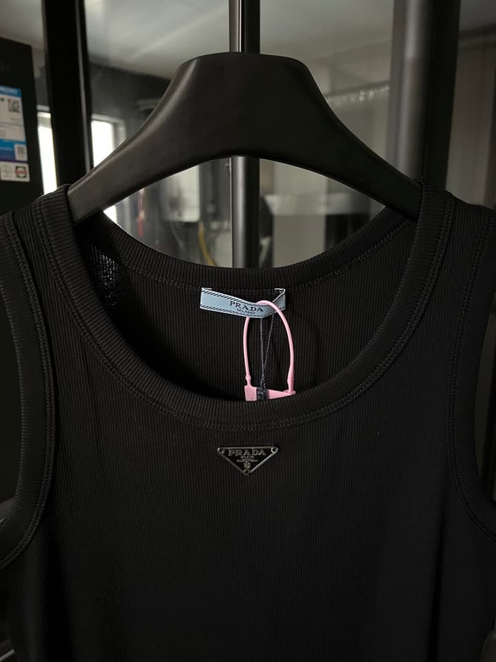 Prada Metal Triangle Logo Ribbed Tank Top – 25SS in Black