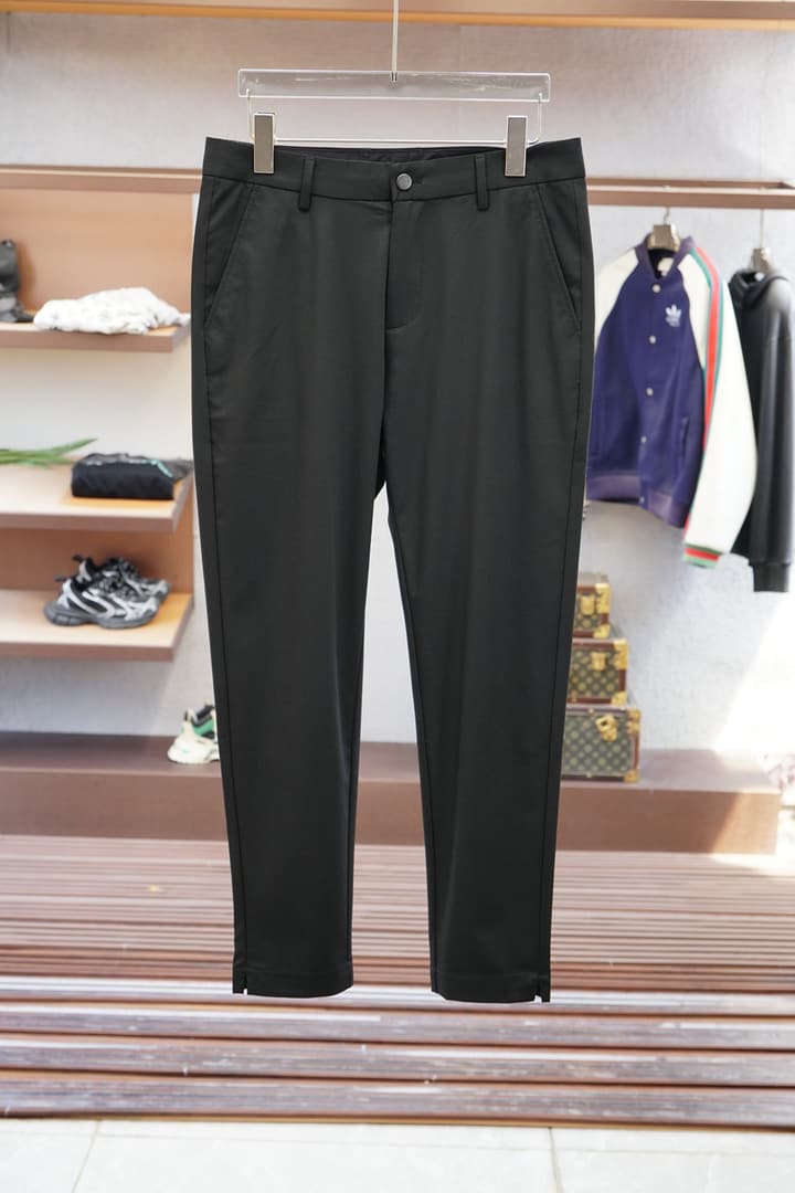 Brunello Cucinelli Blended Slim-Fit Jogger Pants