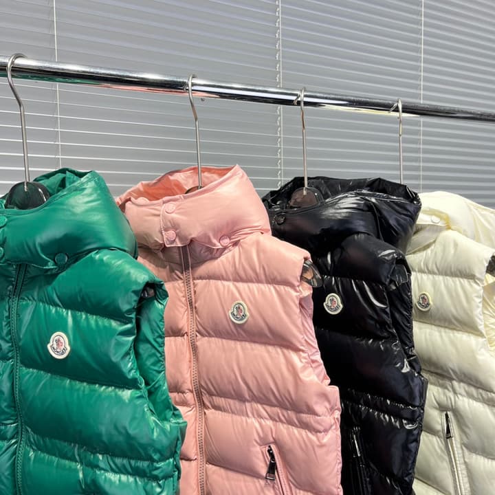 Moncler Ania Fitted Down Vest – Kids Collection – 2025 in Black