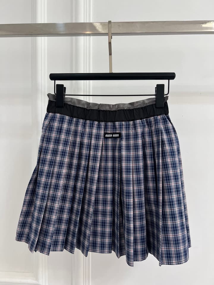 Miu Miu Academic Plaid Pleated Skirt – 25SS